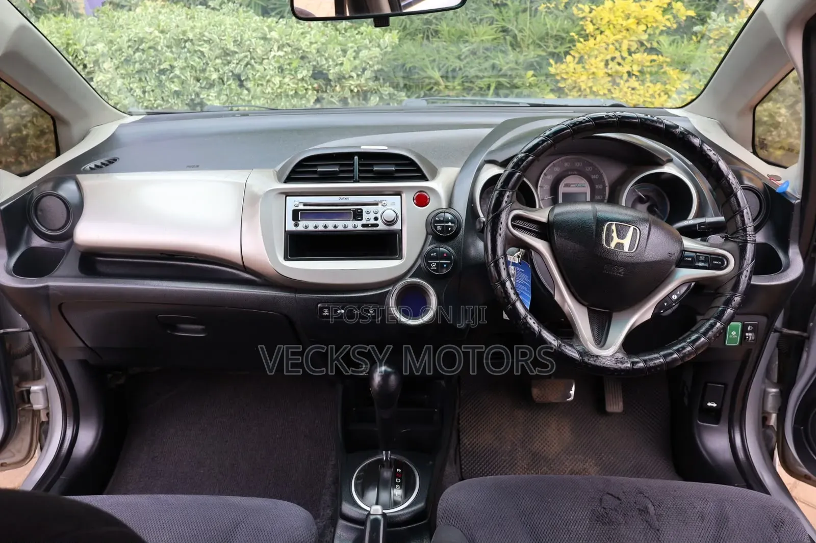 Honda Fit 2011 Silver