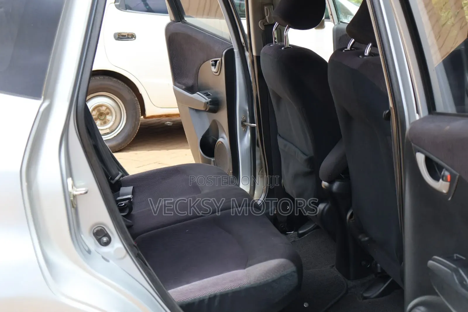 Honda Fit 2011 Silver