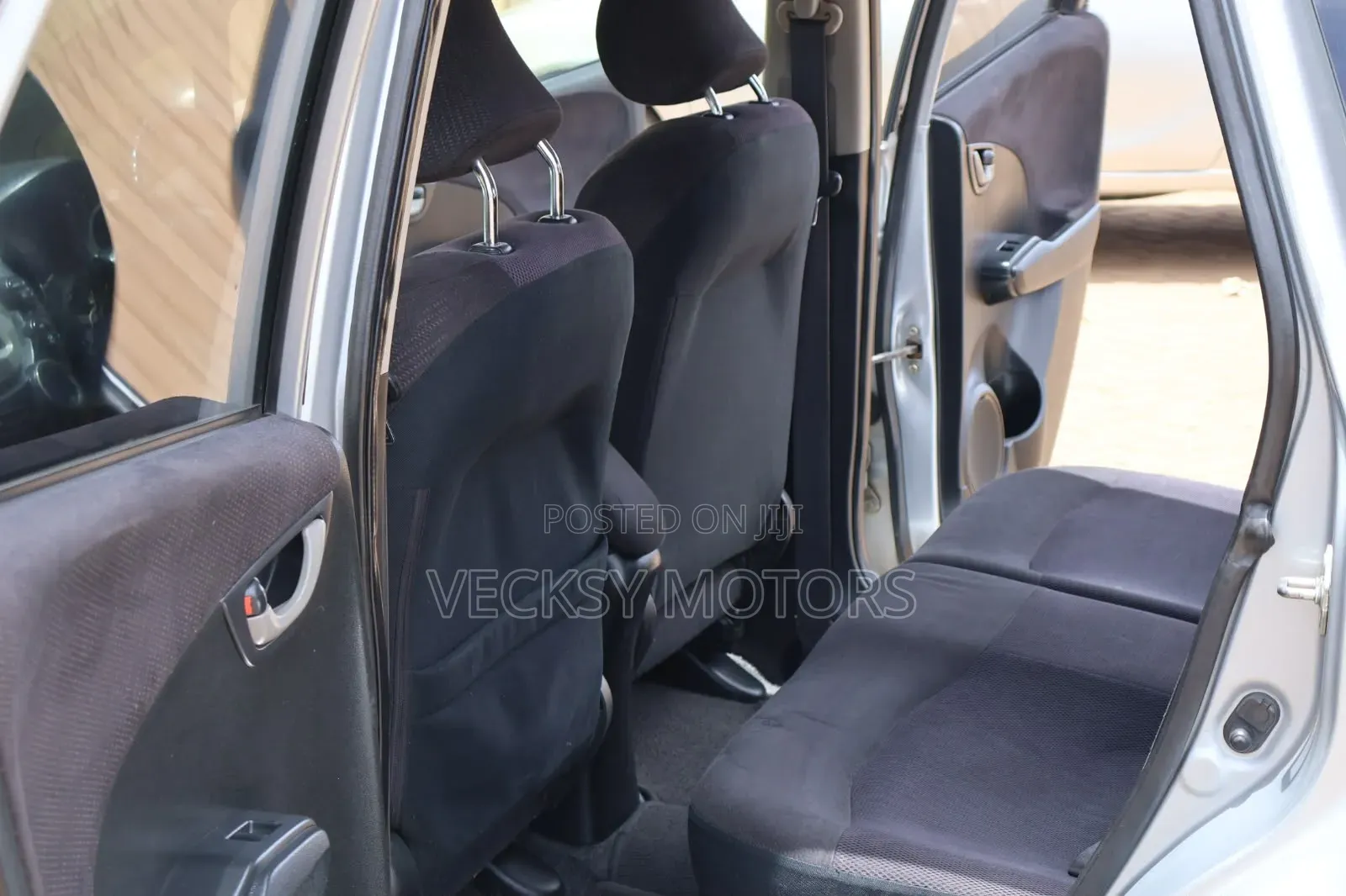 Honda Fit 2011 Silver