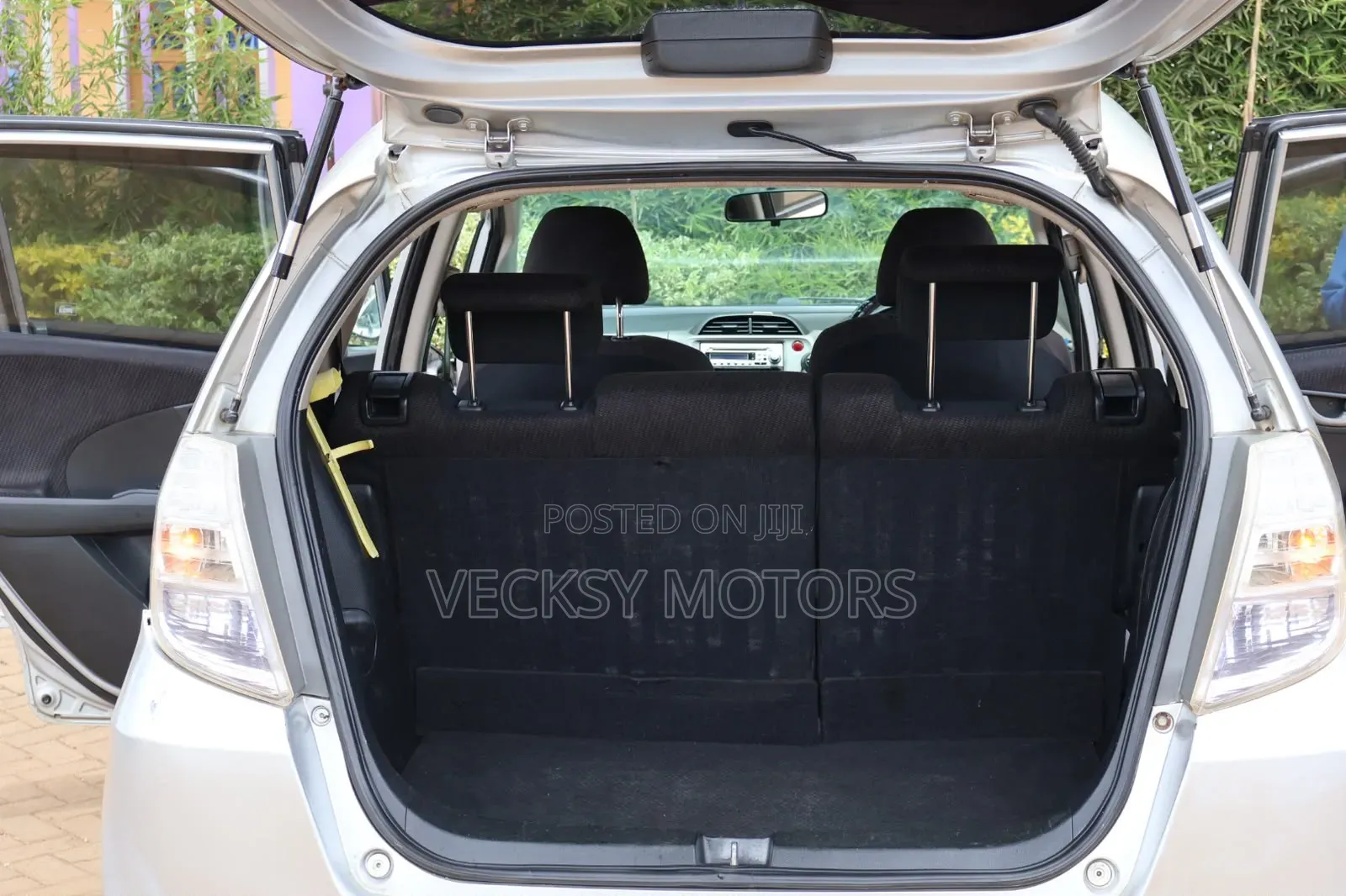 Honda Fit 2011 Silver