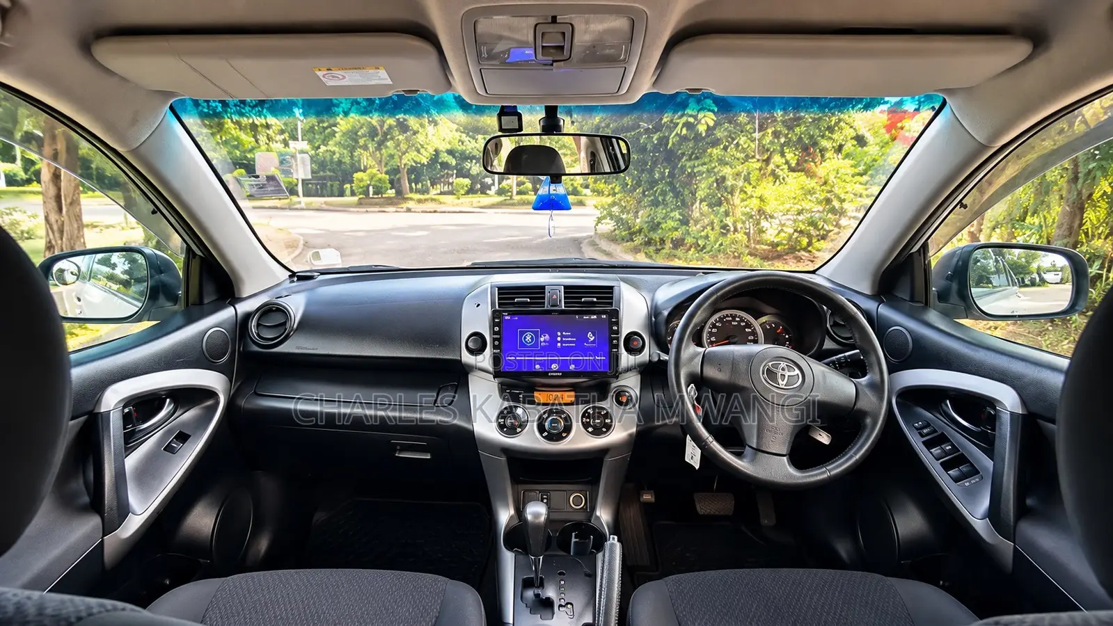 Toyota RAV4 Limited V6 4x4 2009 Pearl