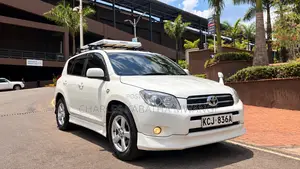 Toyota RAV4 Limited V6 4x4 2009 Pearl
