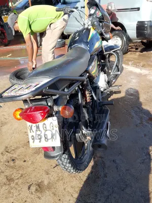 Bajaj Boxer 150 UG 2023 Black