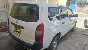 Toyota Probox 1.3 DX Comfort 2WD 2013 White