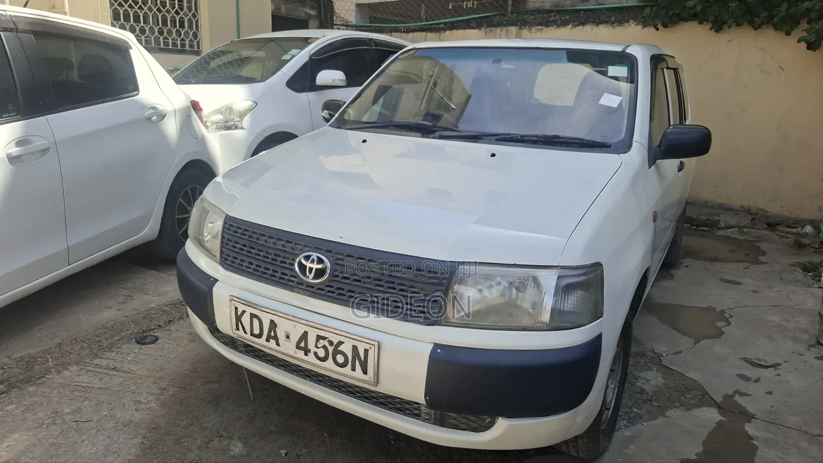 Toyota Probox 1.3 DX Comfort 2WD 2013 White