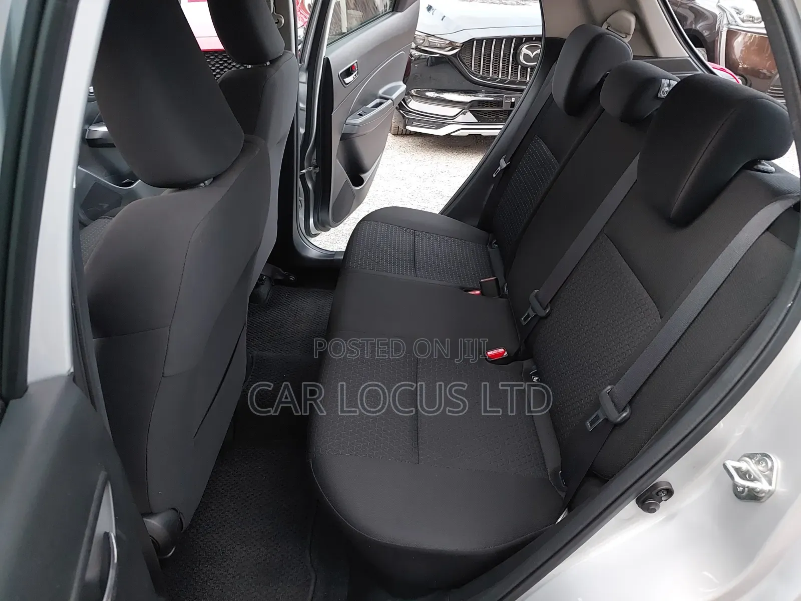 Suzuki Swift 2018 Silver