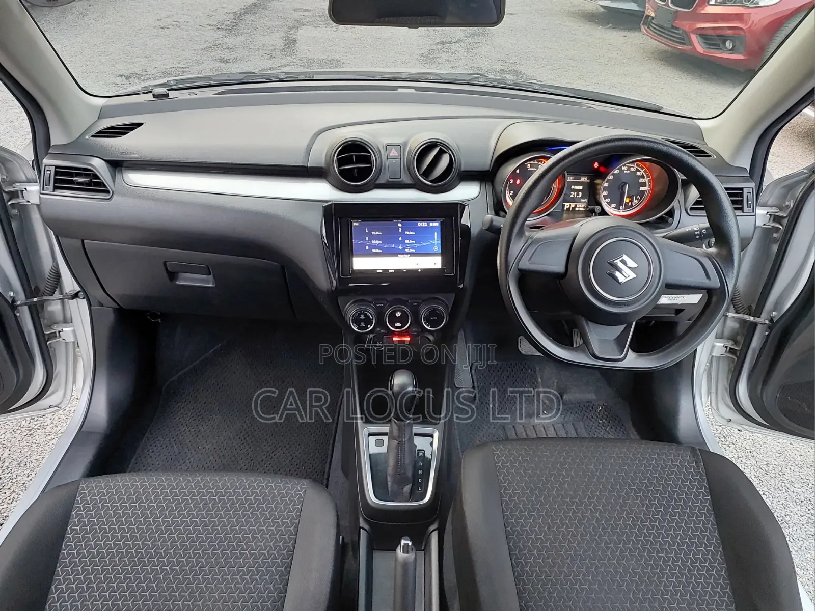 Suzuki Swift 2018 Silver