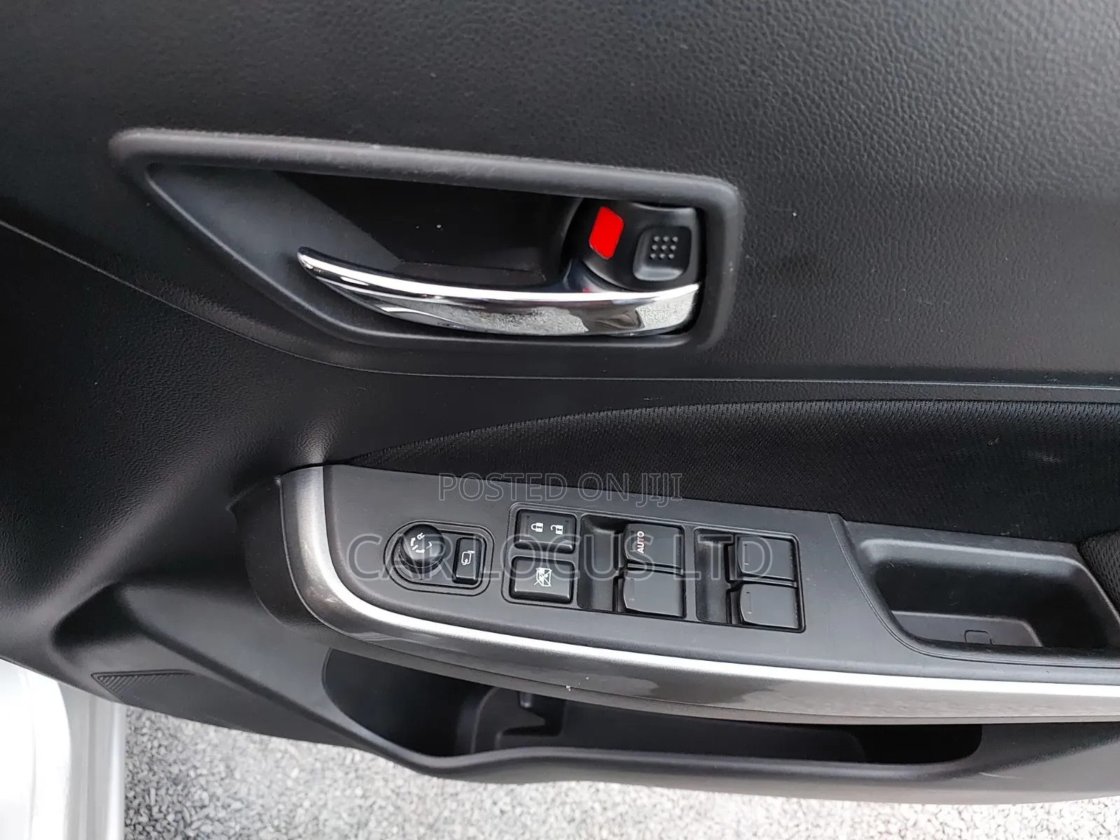 Suzuki Swift 2018 Silver