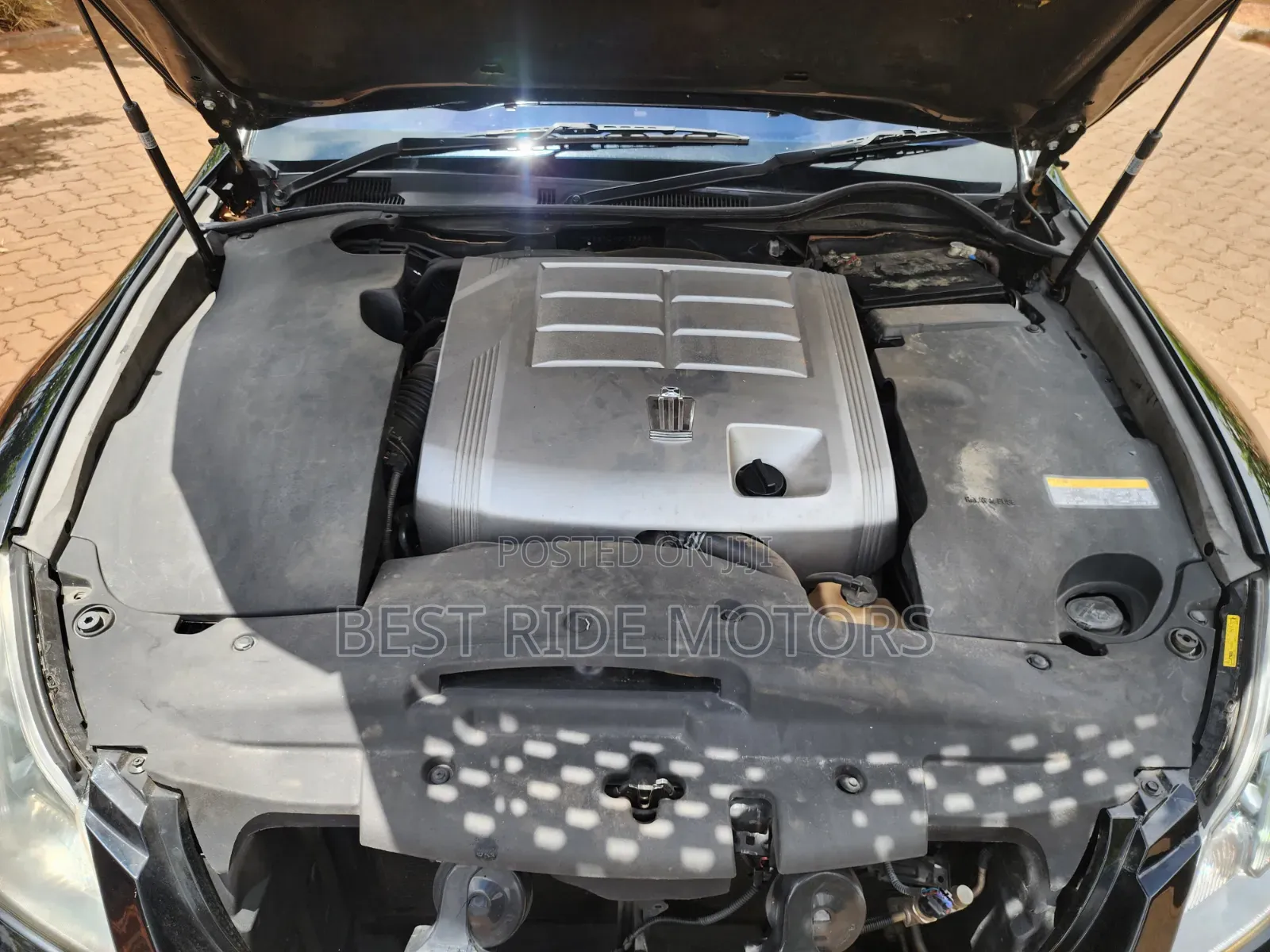 Toyota Crown 2010 Black