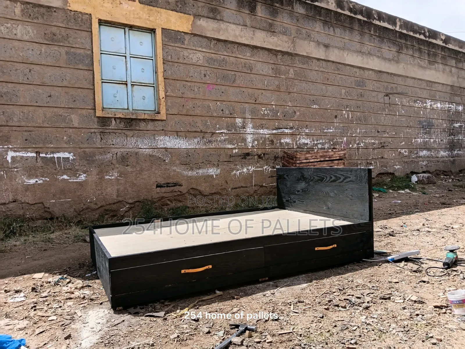 4 by 6 Pallet Bed
