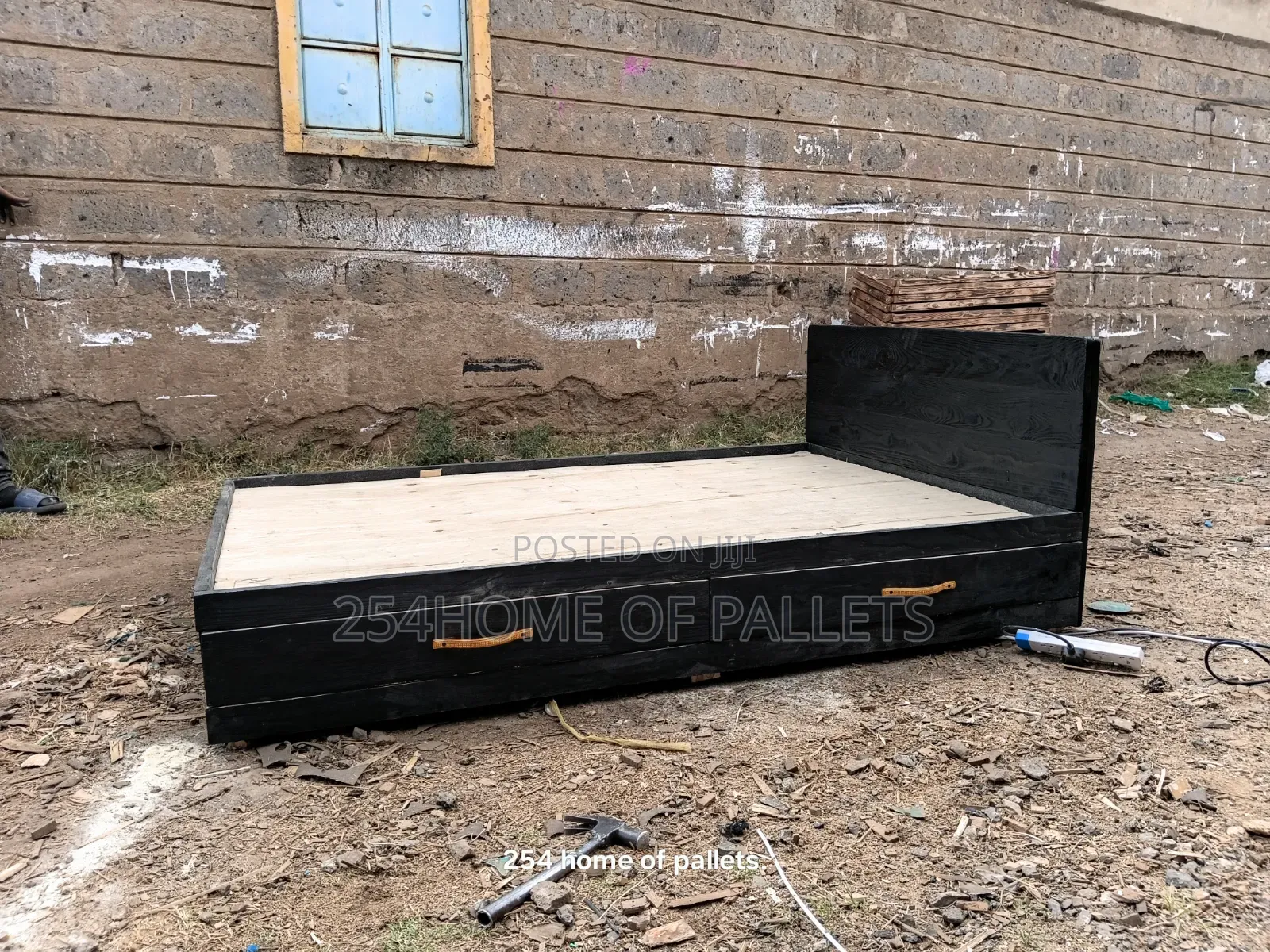 4 by 6 Pallet Bed