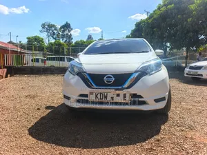 Nissan Note 2017 White