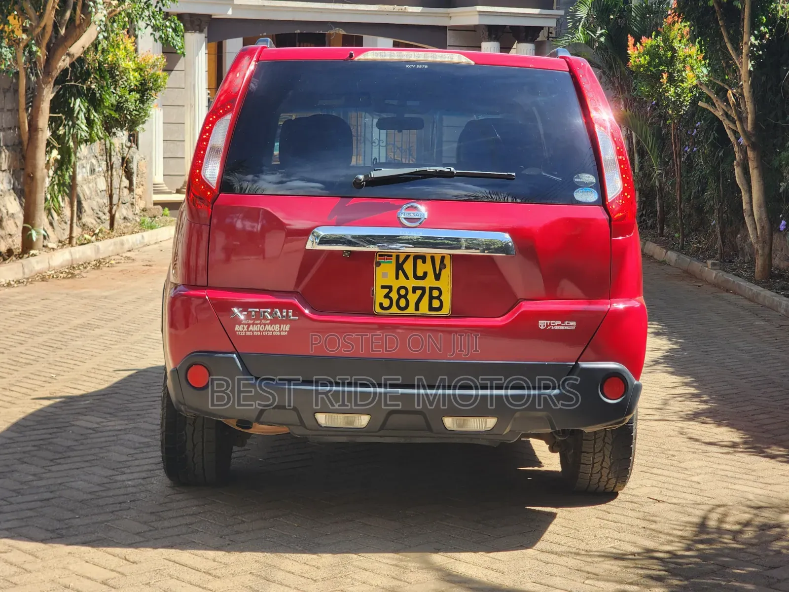 Nissan X-Trail 2012 Red