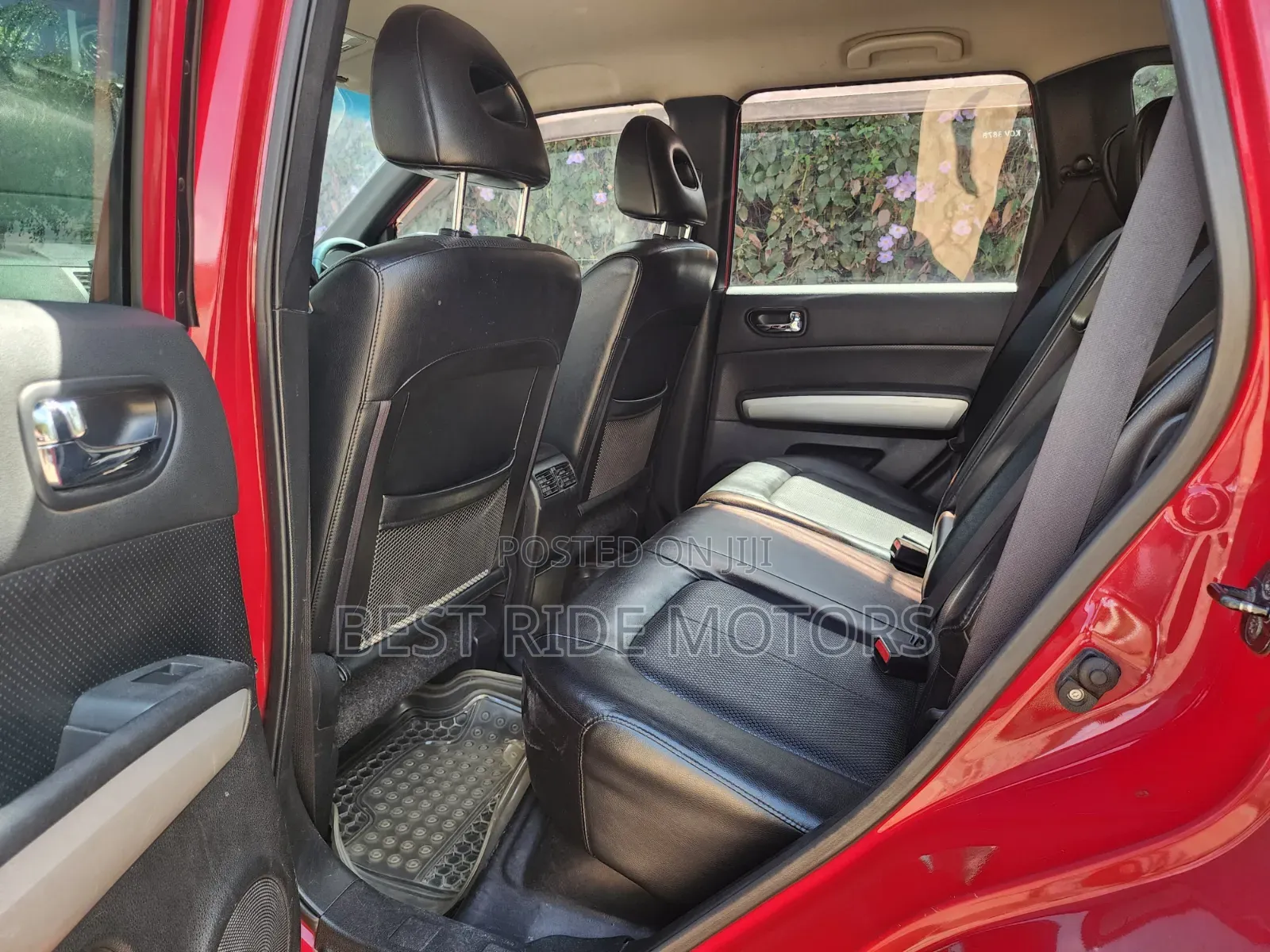 Nissan X-Trail 2012 Red