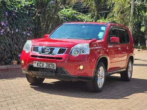 Nissan X-Trail 2012 Red