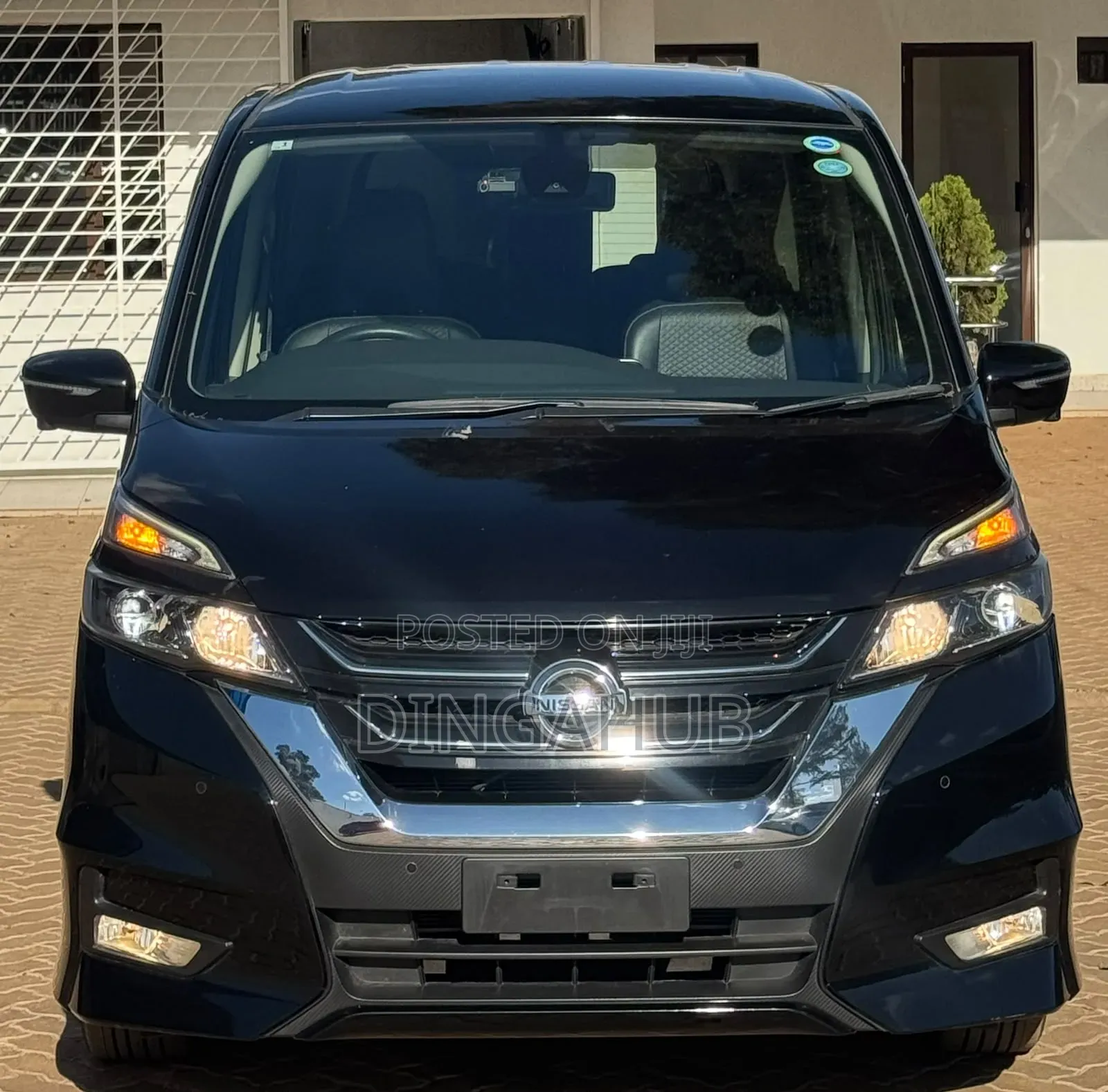 Nissan Serena 2019 Black
