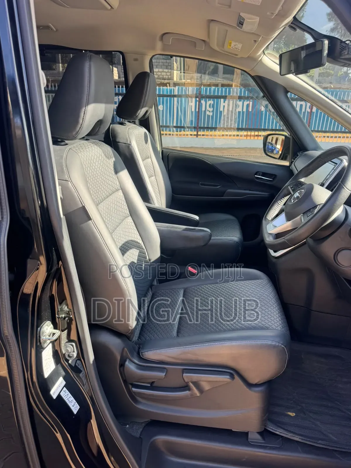 Nissan Serena 2019 Black