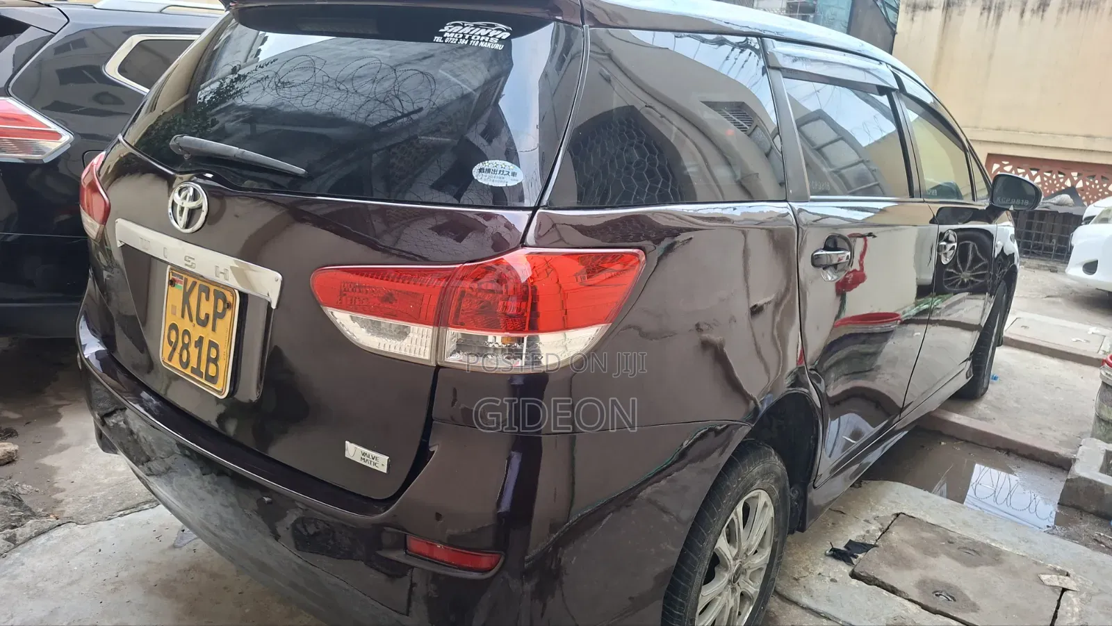 Toyota Wish 2012 Maroon