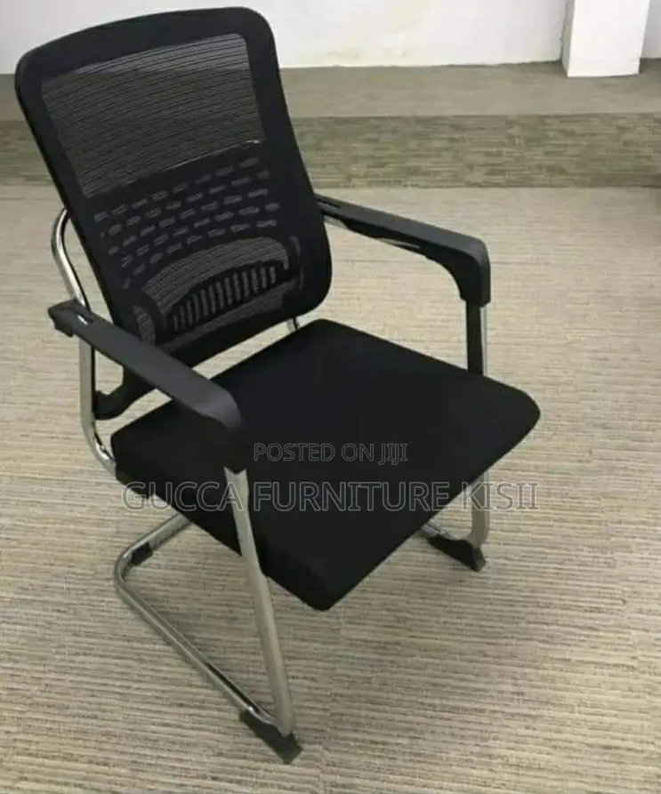 Mesh Cantilever Chair With Ergonomic Backrest