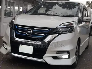 Nissan Serena 2019 White