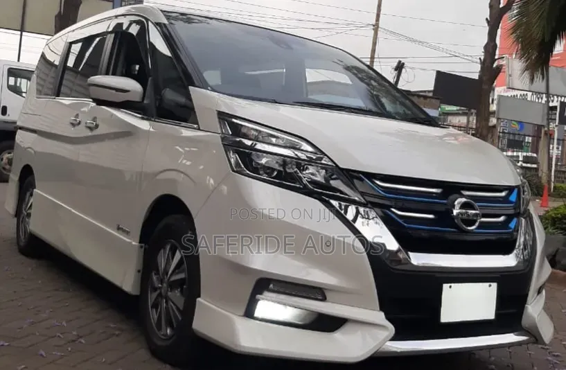 Nissan Serena 2019 White