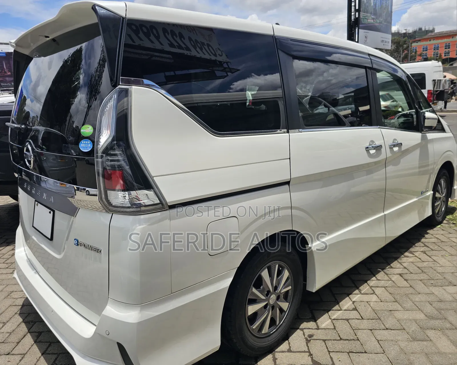 Nissan Serena 2019 White