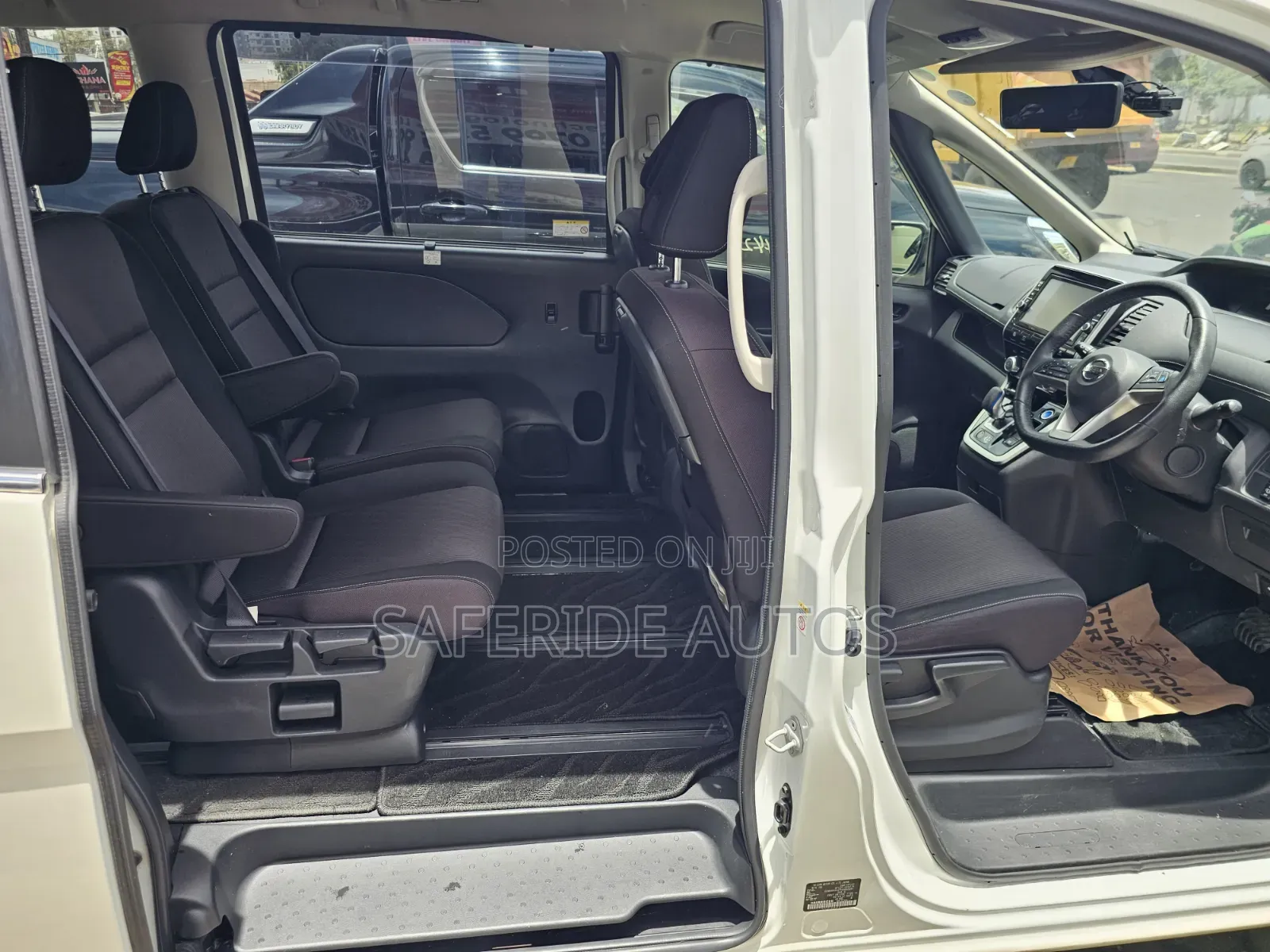 Nissan Serena 2019 White
