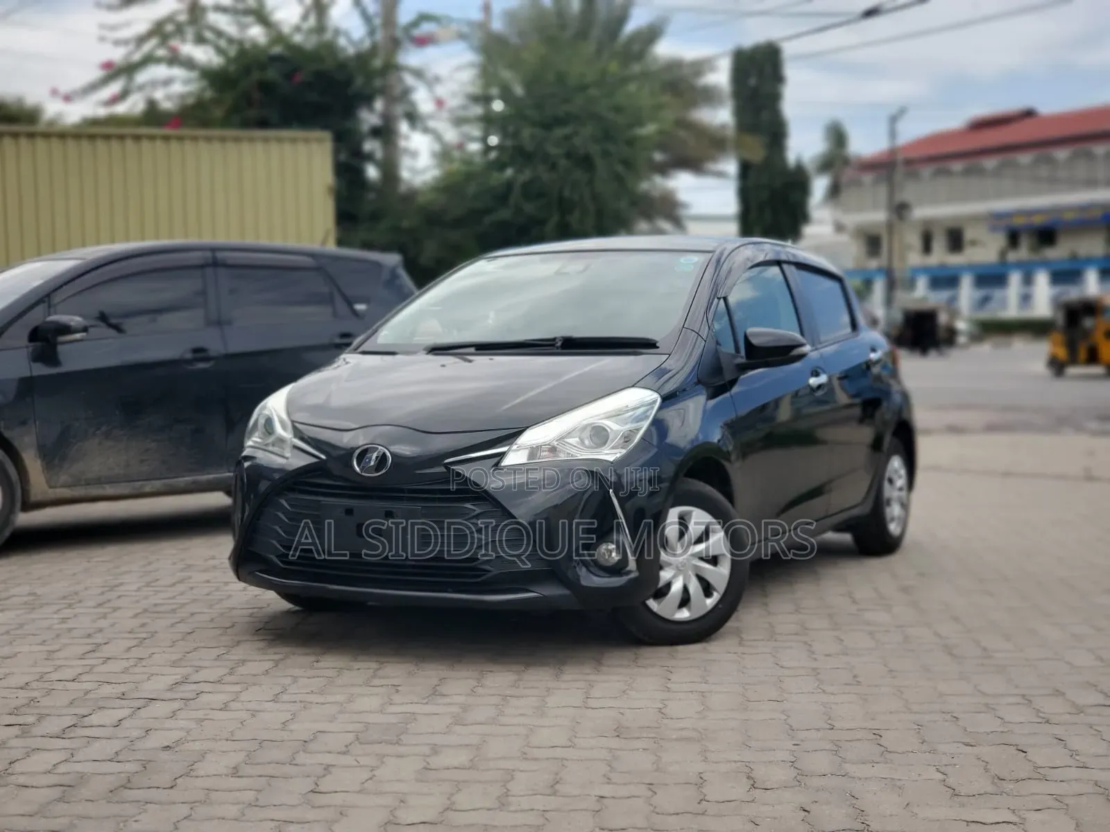 Toyota Vitz 1.0 FWD 5dr 2020 Black