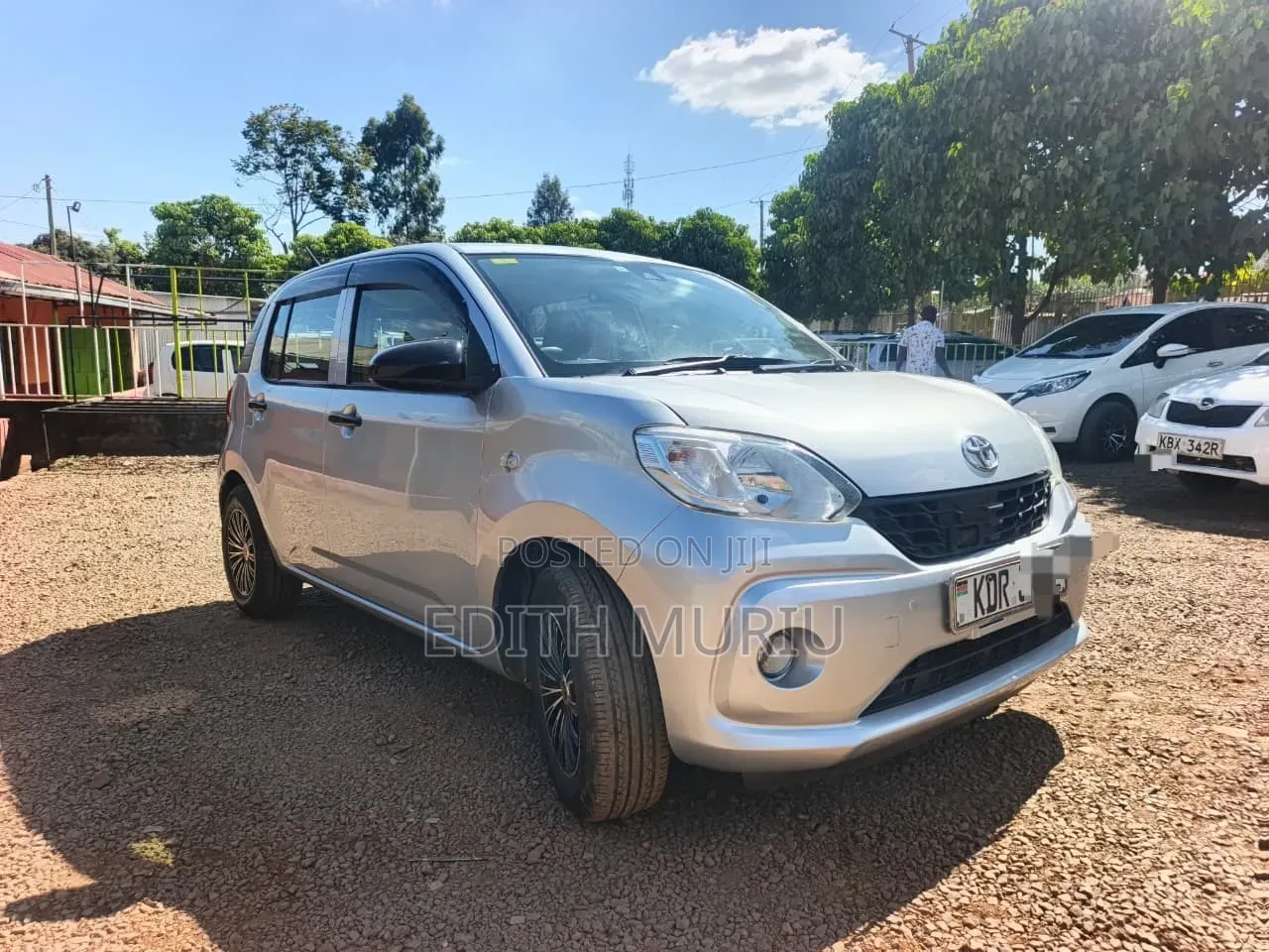 Toyota Passo 2017 Silver