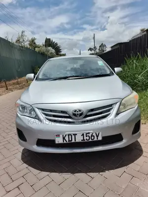Toyota Corolla 2013 Silver