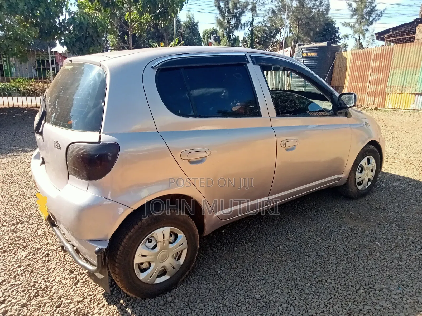 Toyota Vitz 2003 Gold
