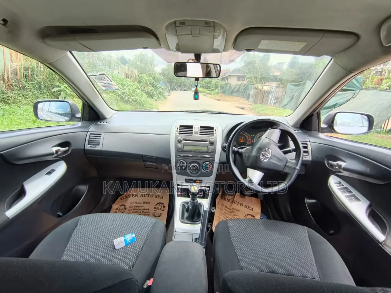 Toyota Corolla 2013 Silver