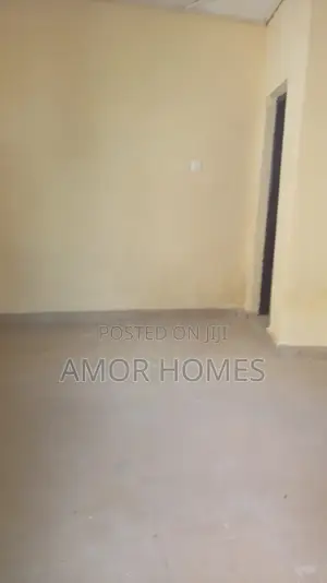 1bdrm Bedsitter in Kiembeni for rent