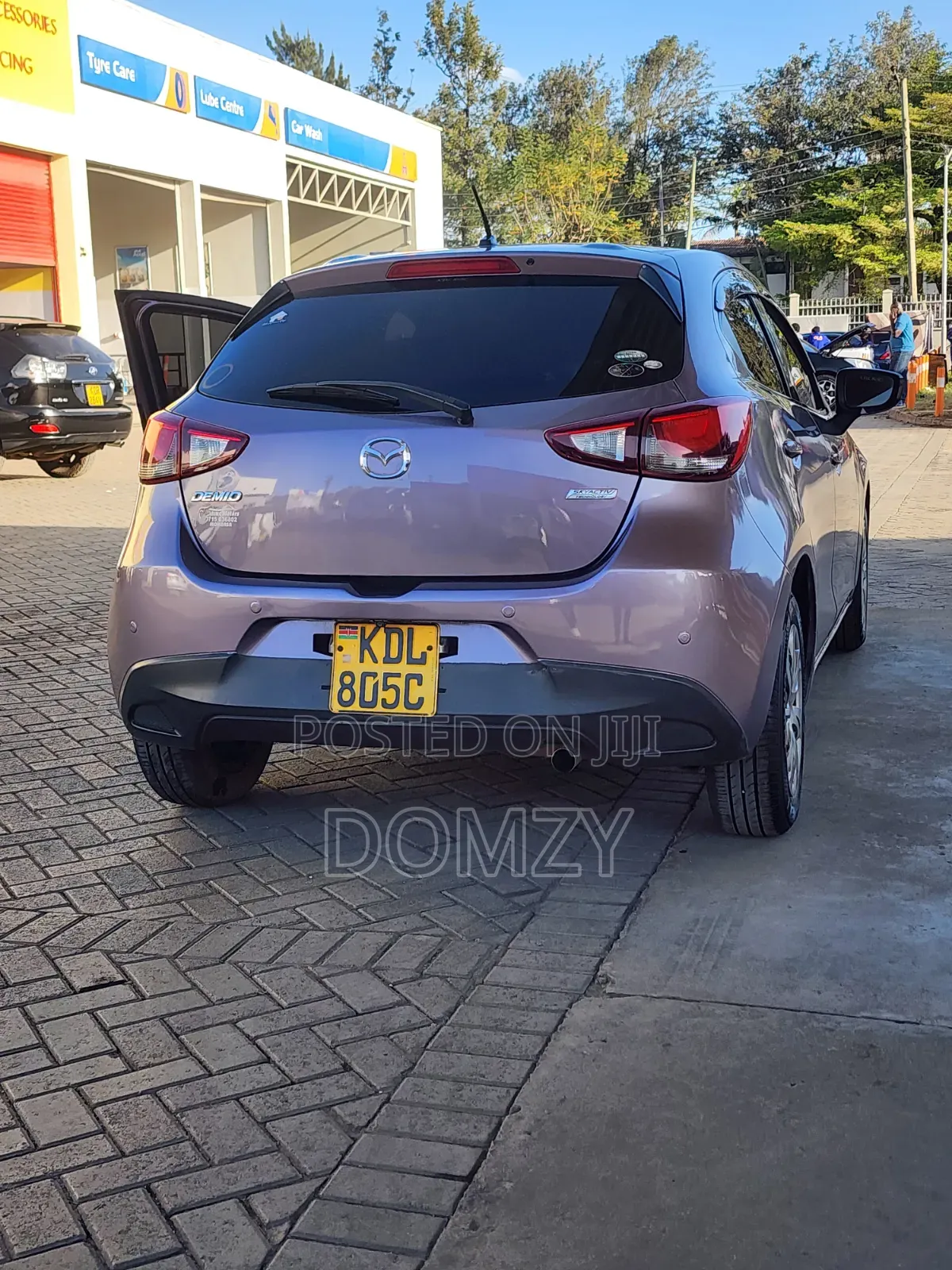 Mazda Demio 2016 Silver
