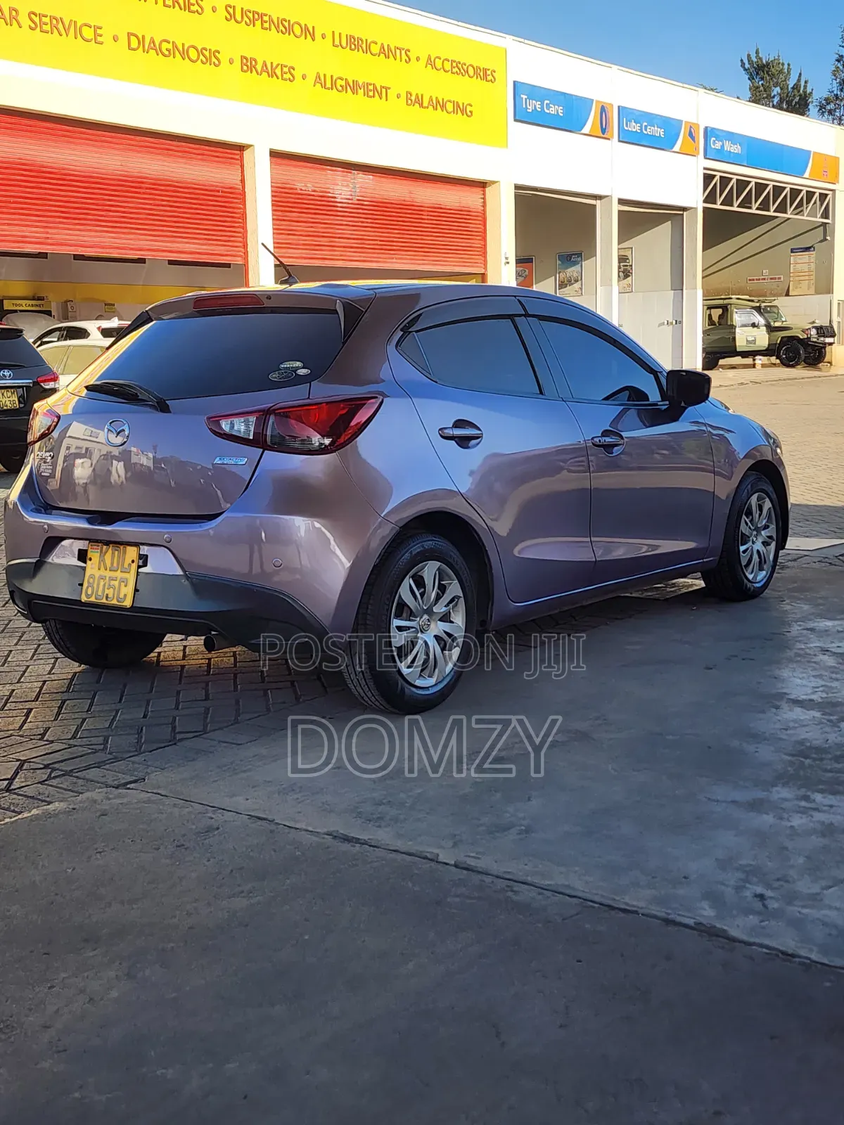 Mazda Demio 2016 Silver