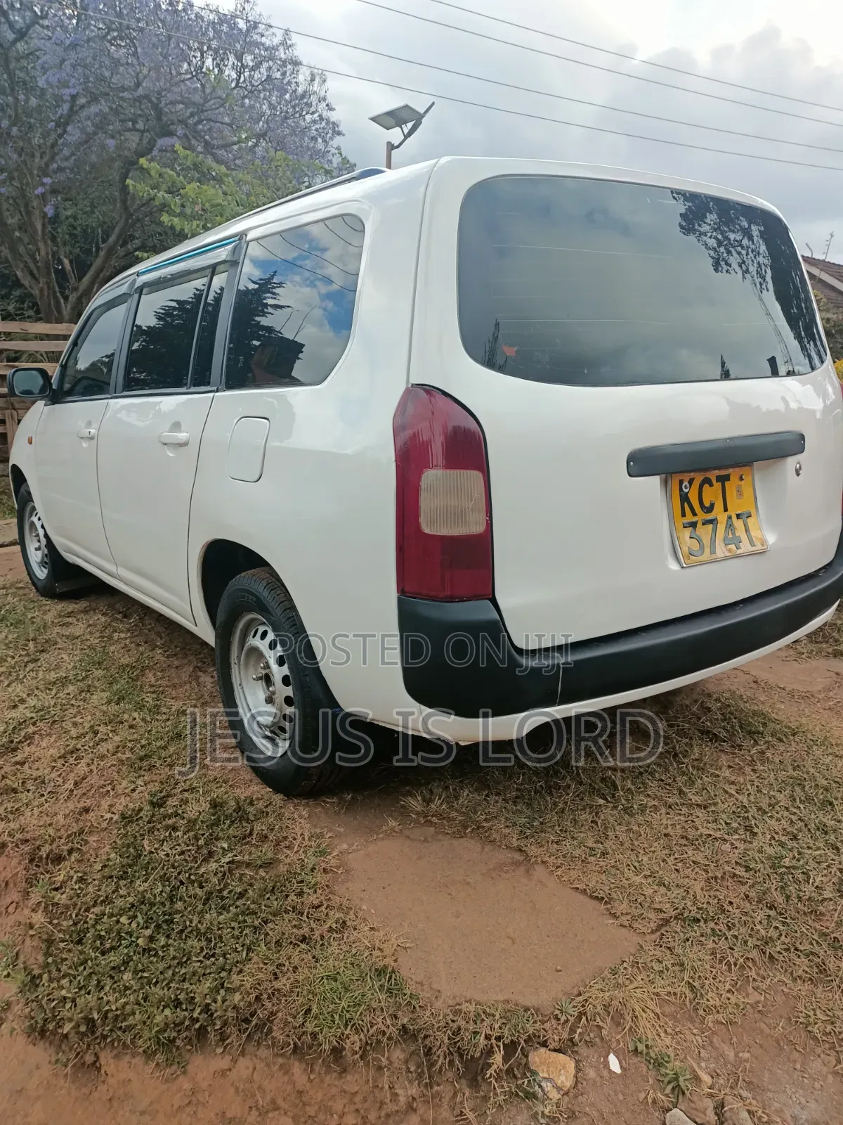 Toyota Probox 2013 White