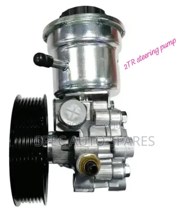 Steering Pump Toyota Hiace 7l 2TR Engine - main view