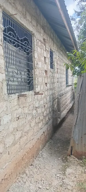 3bdrm Bungalow in Kashani Utange for sale