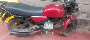 Bajaj Boxer 2019 Red