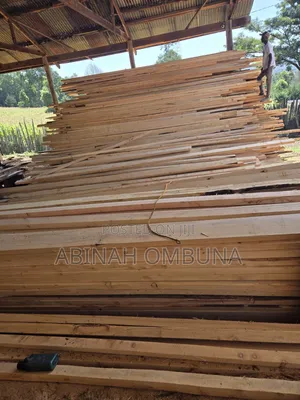 Mbao Ya Cypress Na Mbao Ya Bluegum Tunayo