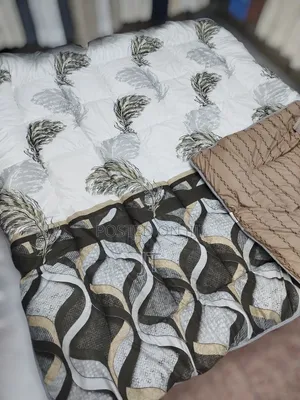 Double Sided Heavy Cotton Binded Duvet (Size: 6×7)