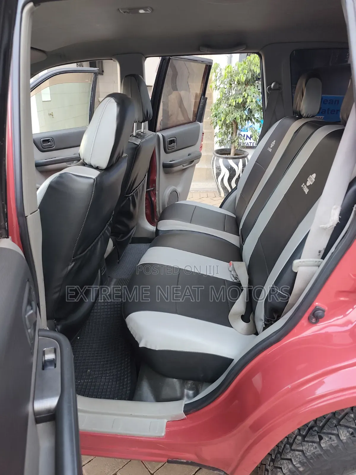 Nissan X-Trail 2.0 Comfort 2004 Red