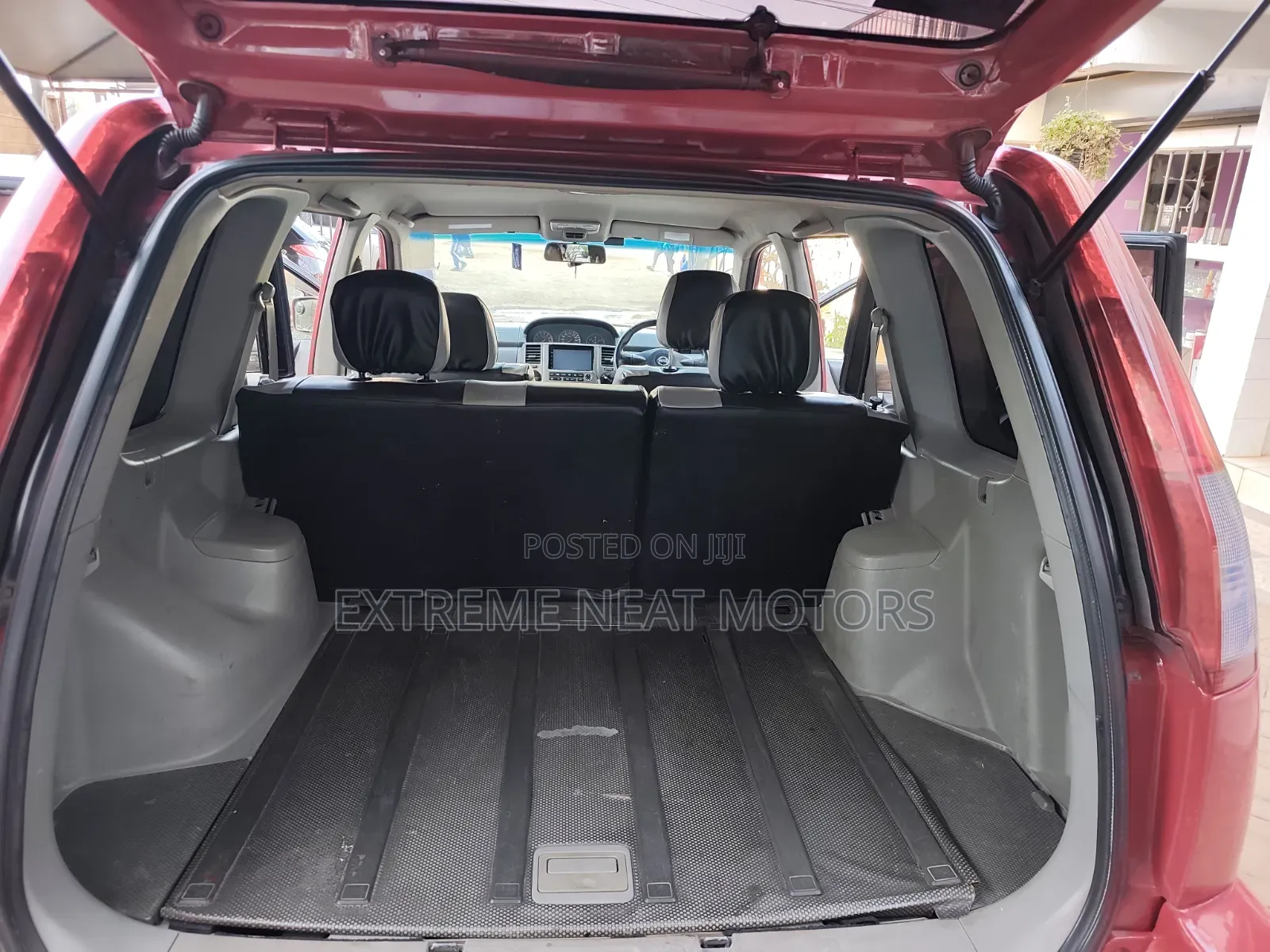 Nissan X-Trail 2.0 Comfort 2004 Red