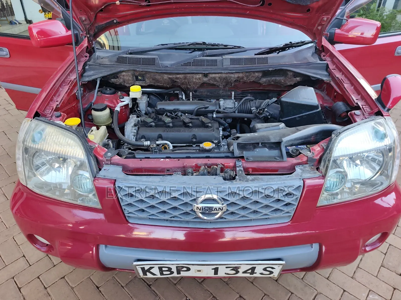 Nissan X-Trail 2.0 Comfort 2004 Red