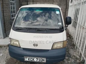 Nissan Advan 2011 White