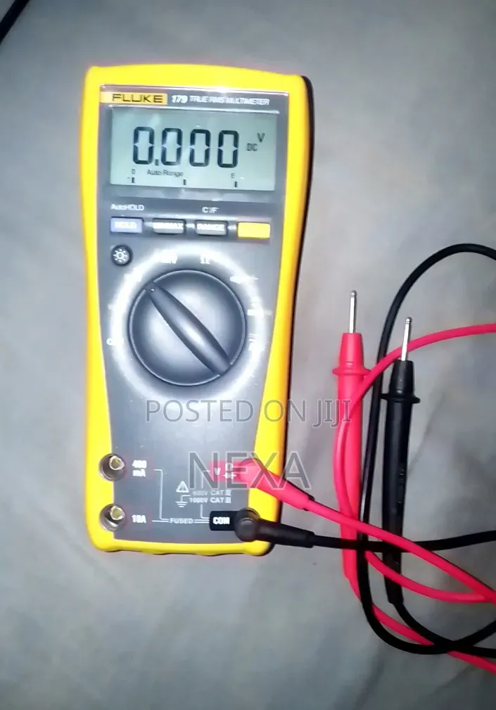 Genuine Fluke 179 True RMS Multimeter.