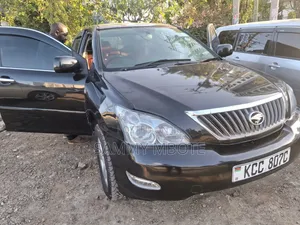 Toyota Harrier 2.4 2008 Black