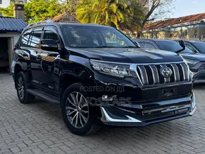 Toyota Land Cruiser Prado 2019 Black