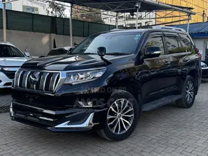 Toyota Land Cruiser Prado 2019 Black
