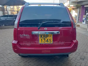 Nissan X-Trail 2.0 2004 Red